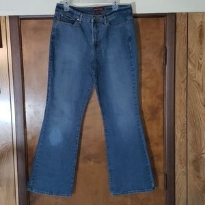 Jones Wear Jeans Bootcut Size 14